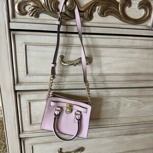 Small pink crossbody Michael kors